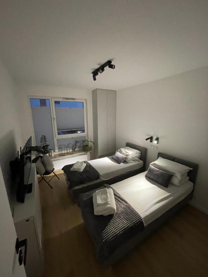 Apartament 4 Bed 2 Room Warszawa Exteriör bild